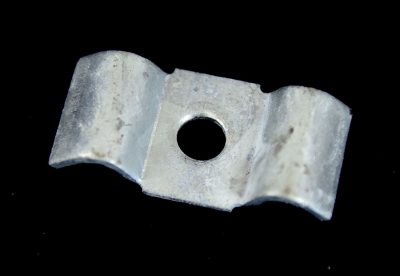 Lose Schwalbenlasche für Gitterrost Maschenweite 30x30 mm